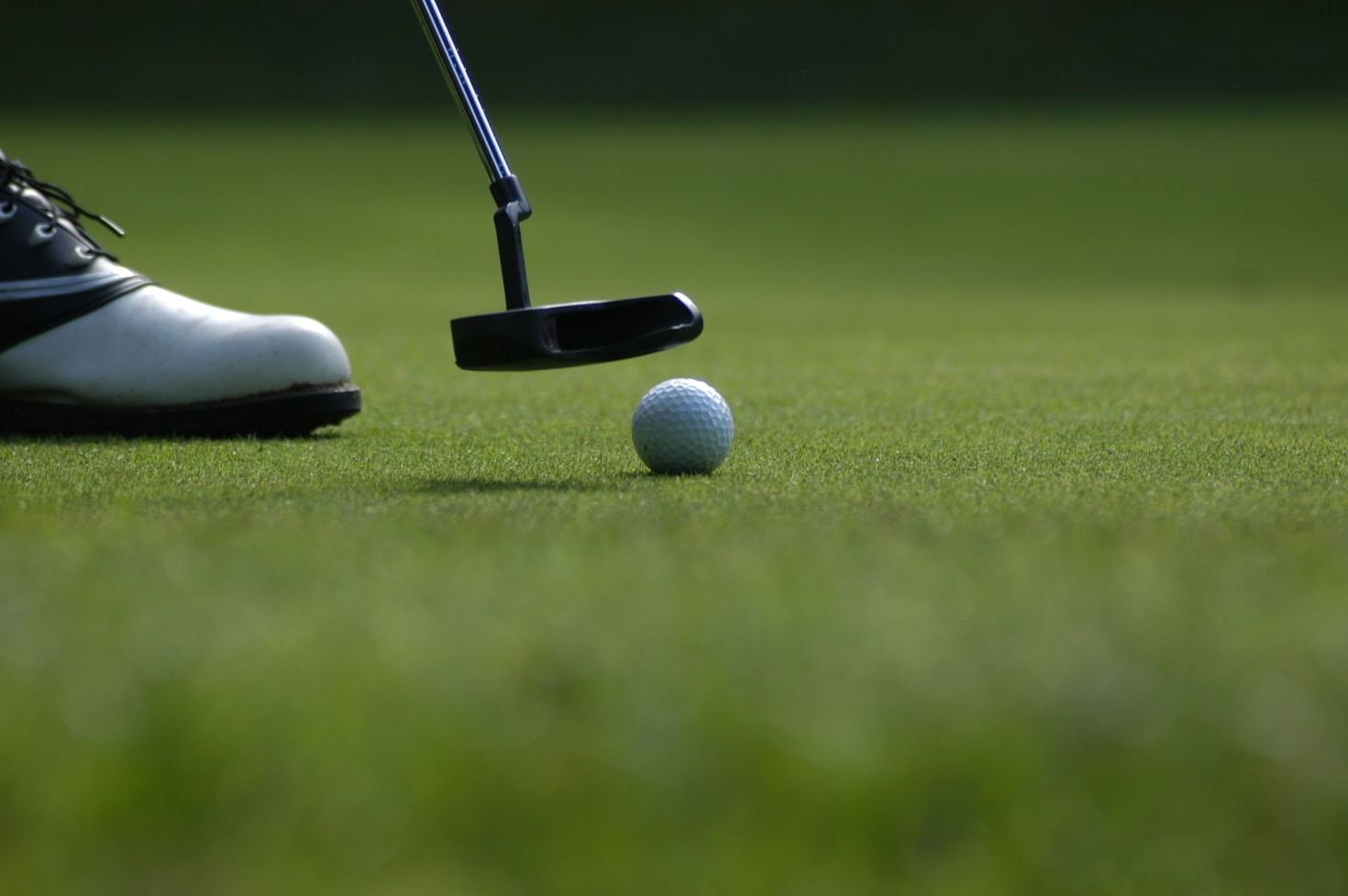 Trendy Golf Apparel for the Modern Player